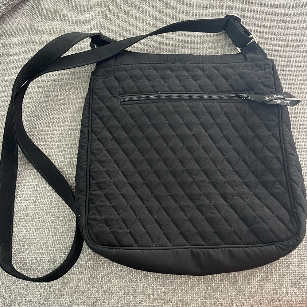 Vera Bradley Black Quilted Crossbody Bag - Picture 3 of 3